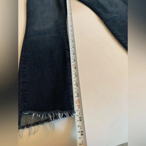 Mother - Stunner Zip Ankle
Fray color is called a trip down memory lane. Size 25 - Picture 14 of 14